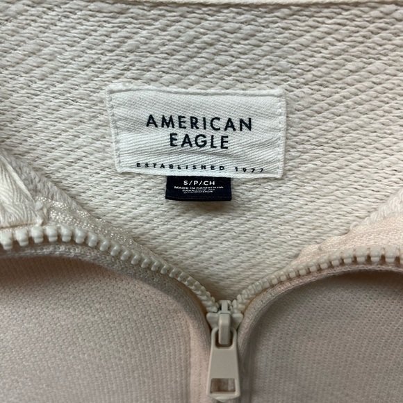 American Eagle Outfitters Cream Cowl Neck Sweater. Size Small - Picture 2 of 4
